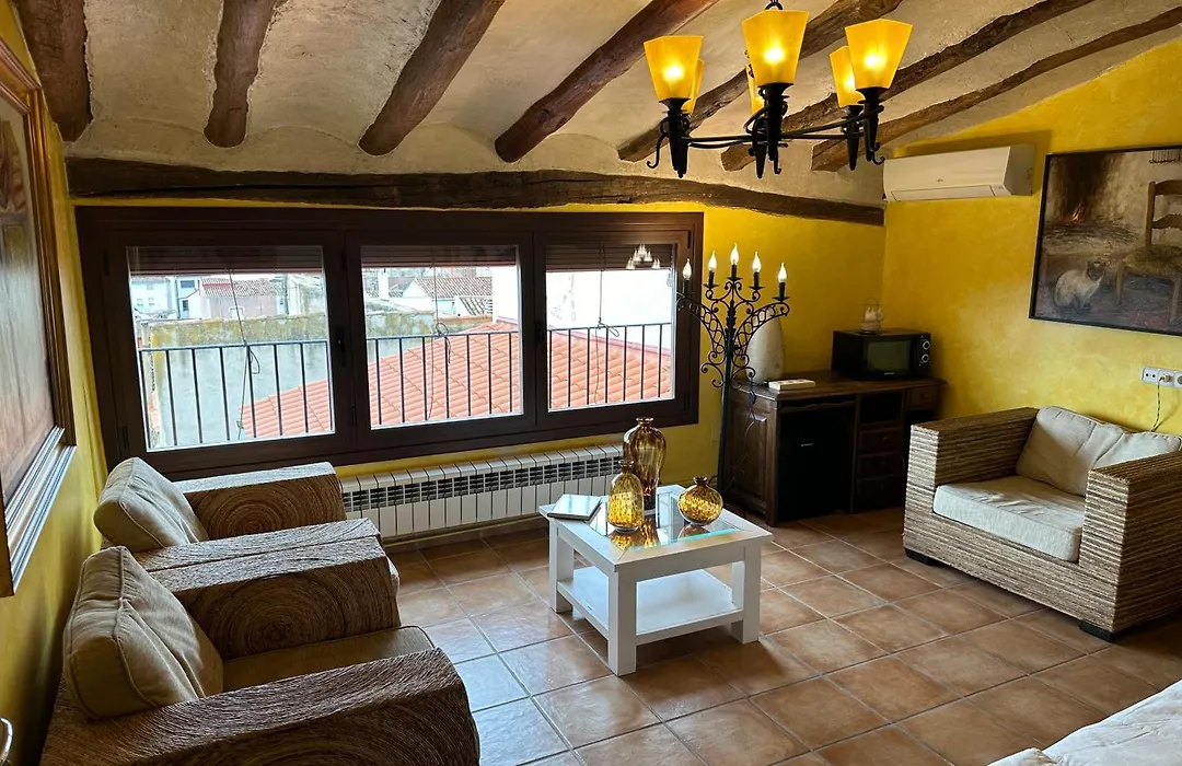 Casa Rural La Cuca-1